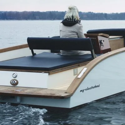 200910_meb_eleganceC_galerie04-thegem-product-justified-square-m MY-Elégance C