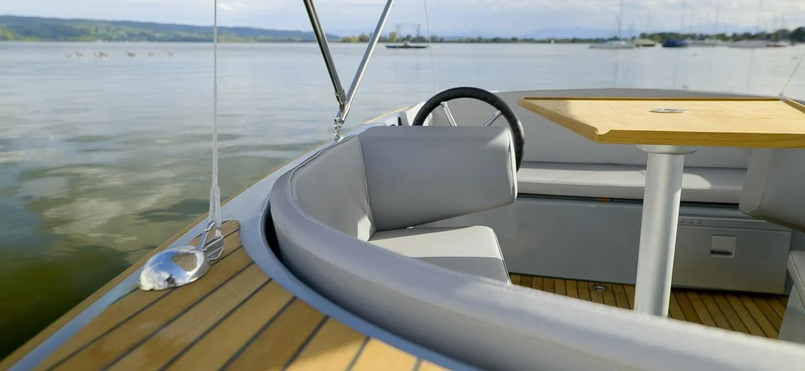 250212_MEB_myTramonto_Elektroboot_Deck