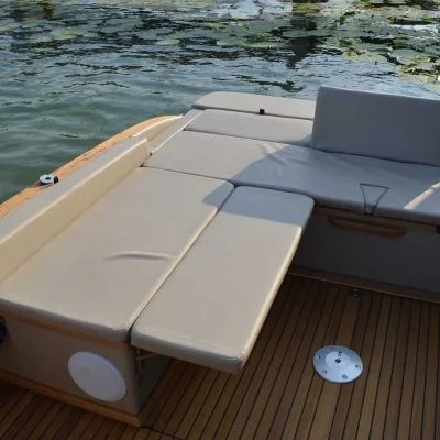 Liegeflaeche.elektroboot.my-elegance.100kw-thegem-product-justified-square-m MY-Elégance S