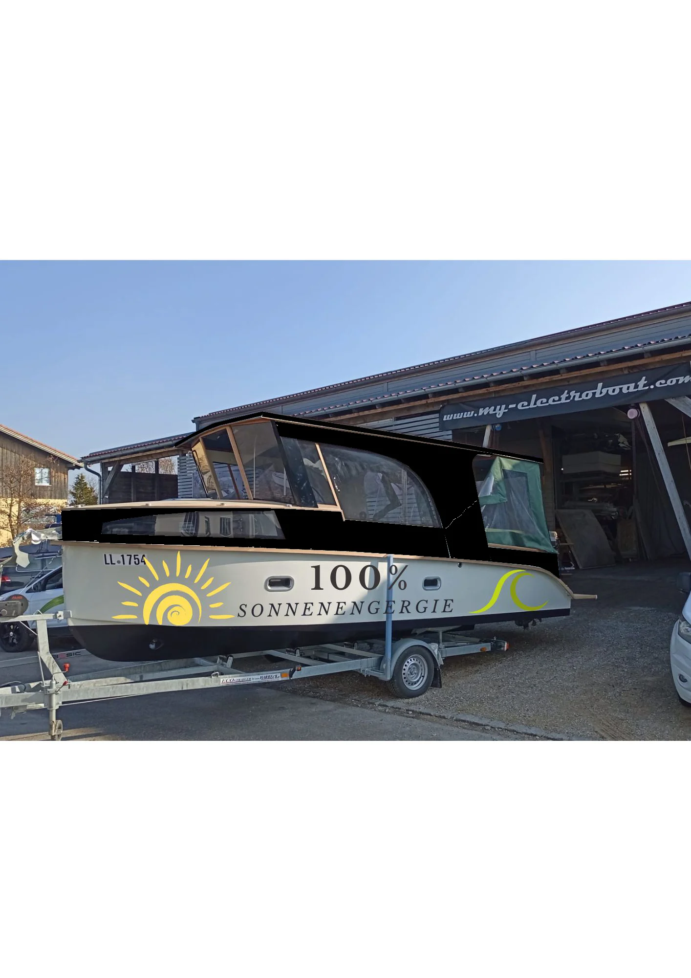 1767884713-Estrella-Auststellungsboot individuellstes Elektroboot